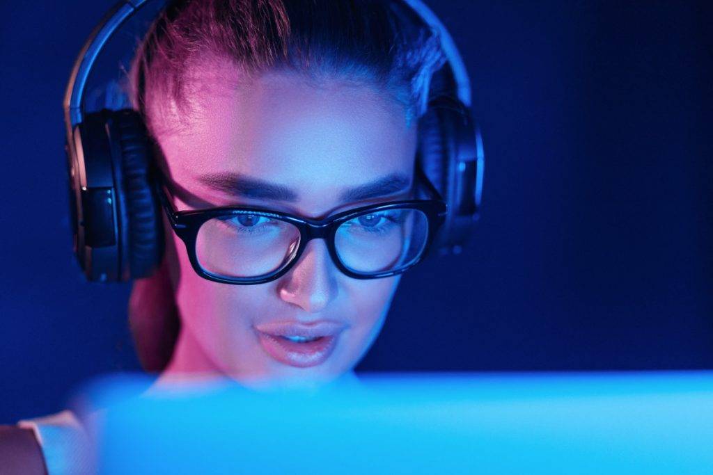 13 Best Gaming Glasses For Avid Gamers in 2025